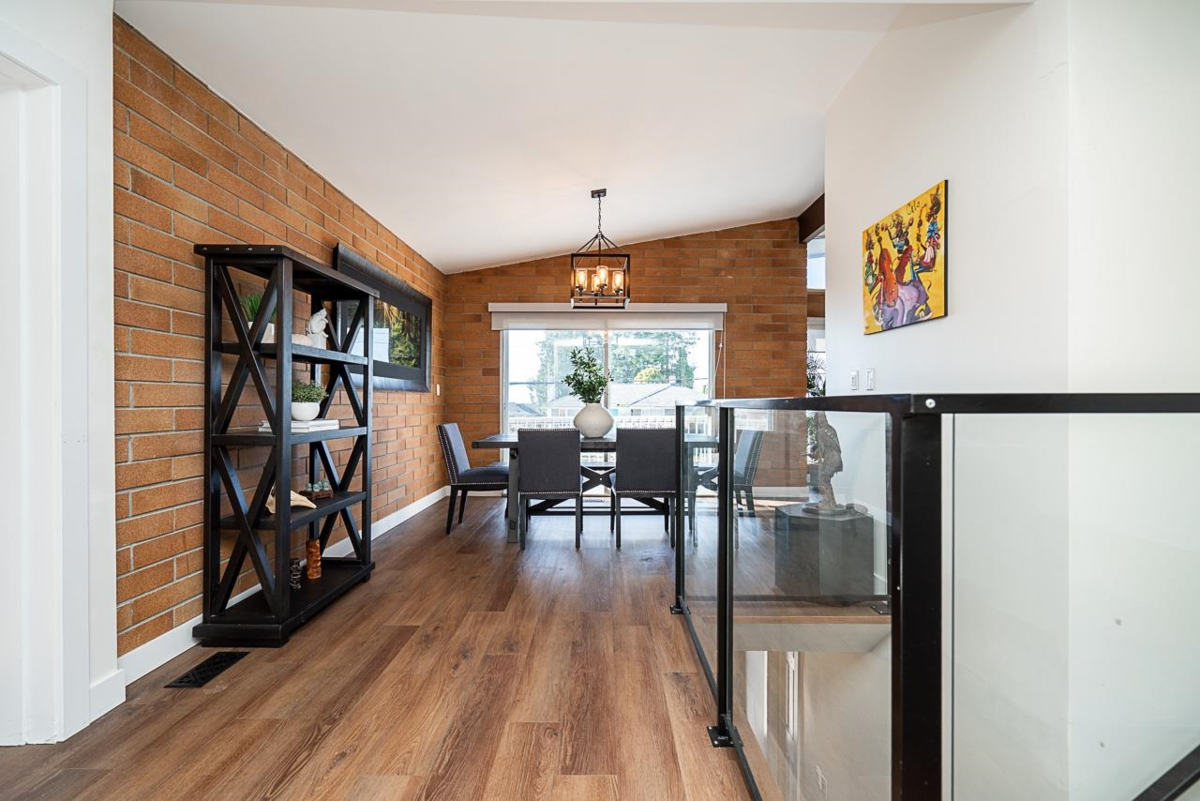 Bedroom 2 Photo of 220 N Grosvenor Avenue, Burnaby, BC