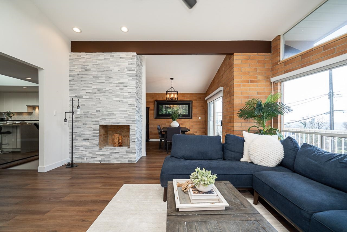 Exterior Rear Photo of 220 N Grosvenor Avenue, Burnaby, BC