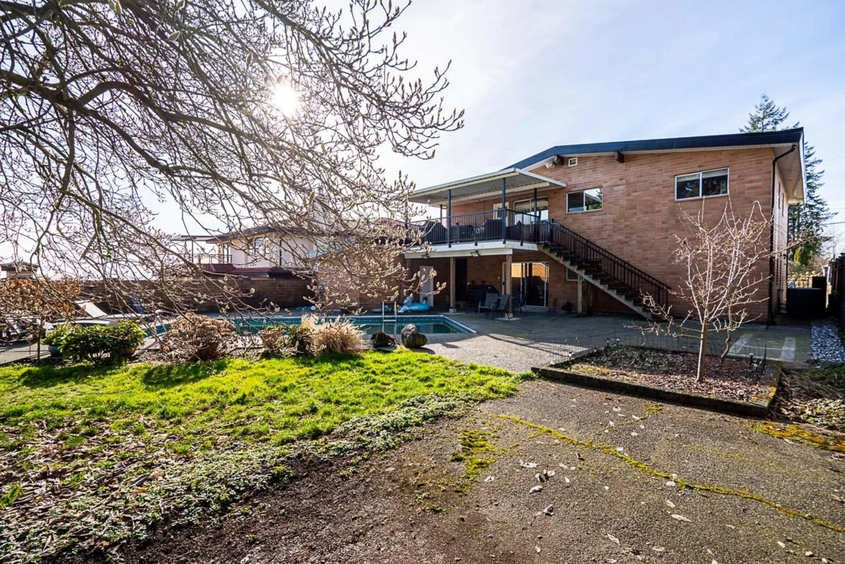 Street View Photo of 220 N Grosvenor Avenue, Burnaby, BC