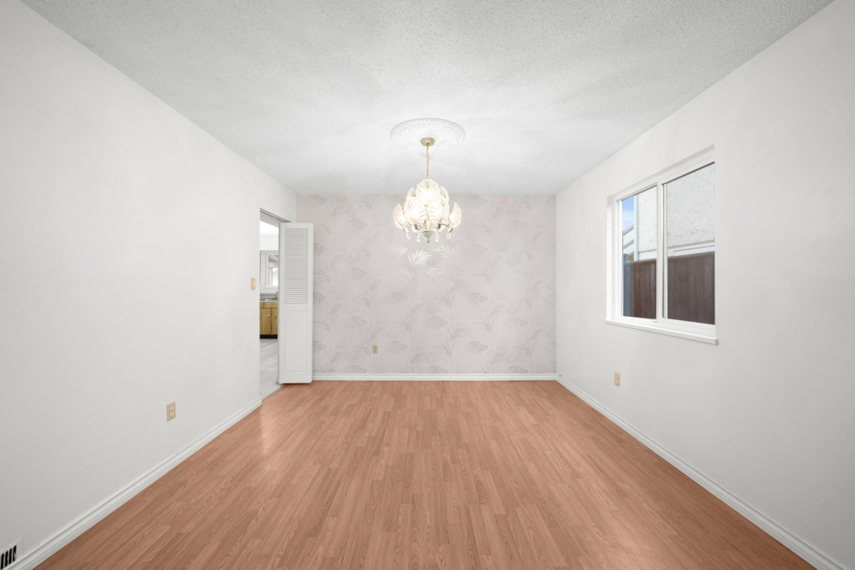 Bedroom 2 Photo of 1140 Lansdowne Drive, Coquitlam, BC