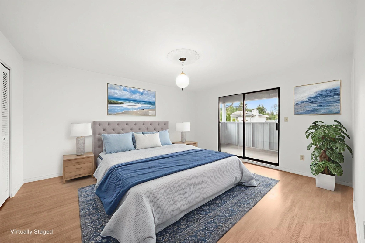 Guest Bathroom Photo of 1140 Lansdowne Drive, Coquitlam, BC