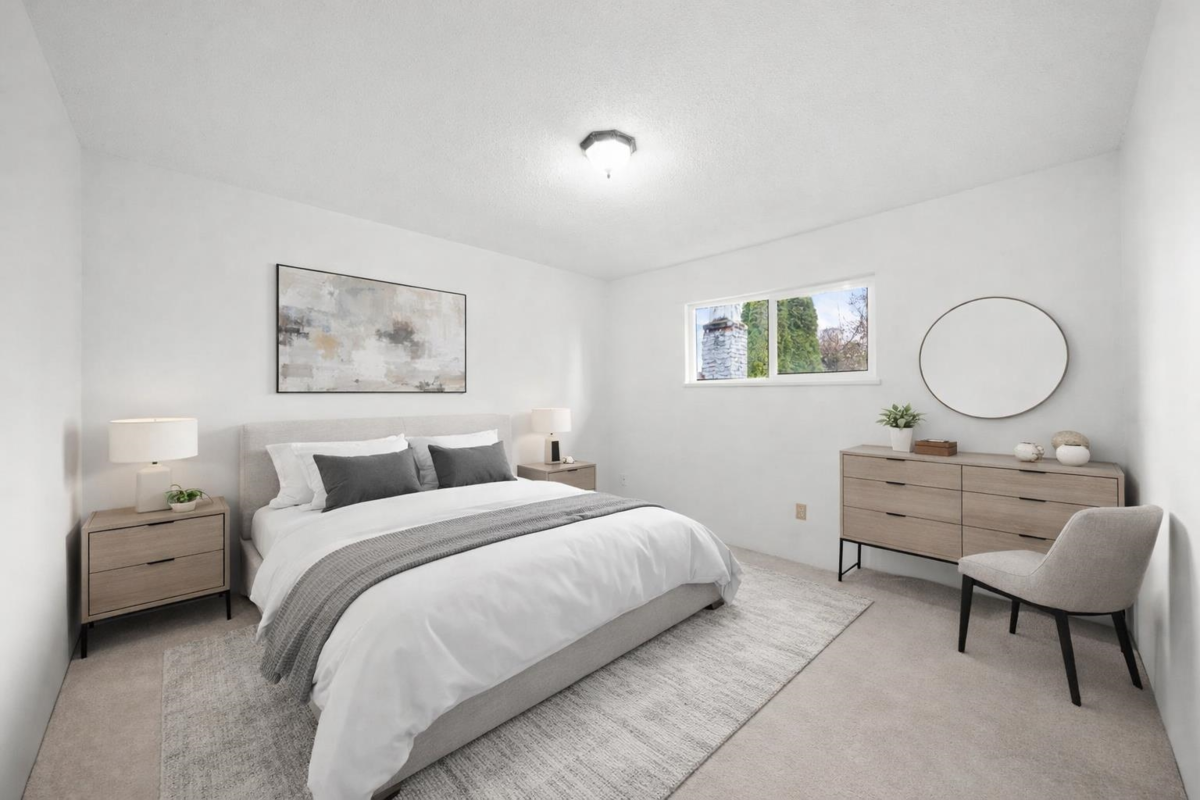 Laundry Room Photo of 1140 Lansdowne Drive, Coquitlam, BC