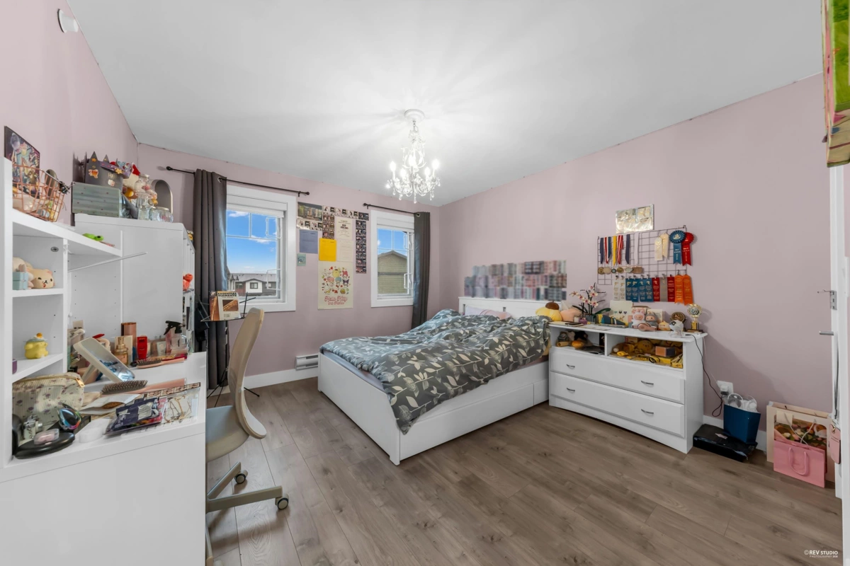 Dining Area Photo of 3 188 Wood Street, New Westminster, BC