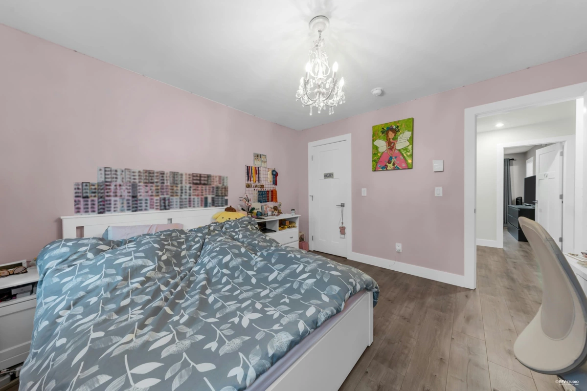 Kitchen Photo of 3 188 Wood Street, New Westminster, BC