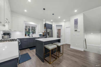 Hallway Photo of 3 188 Wood Street, New Westminster, BC