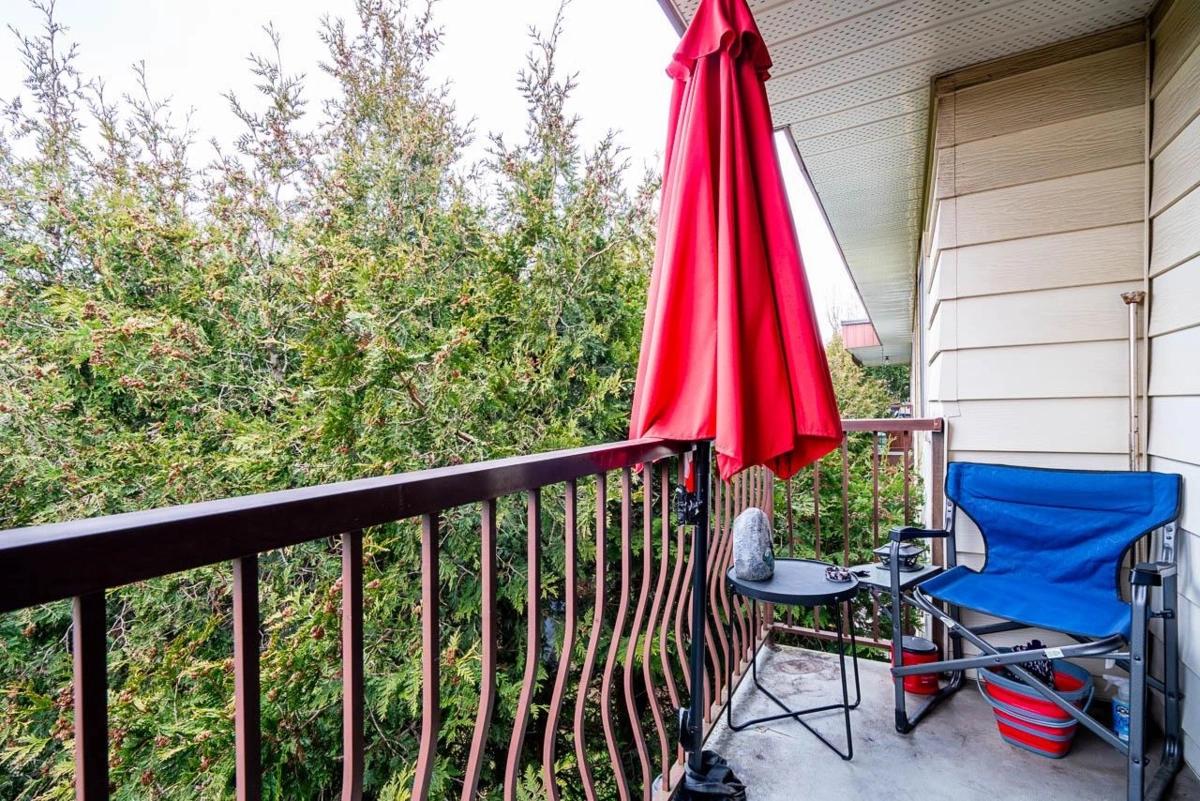 Outdoor Kitchen Photo of 341 1909 Salton Road, Abbotsford, BC