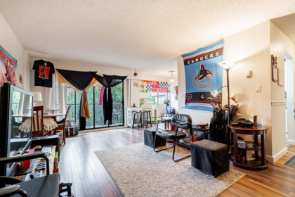 Mudroom Photo of 341 1909 Salton Road, Abbotsford, BC