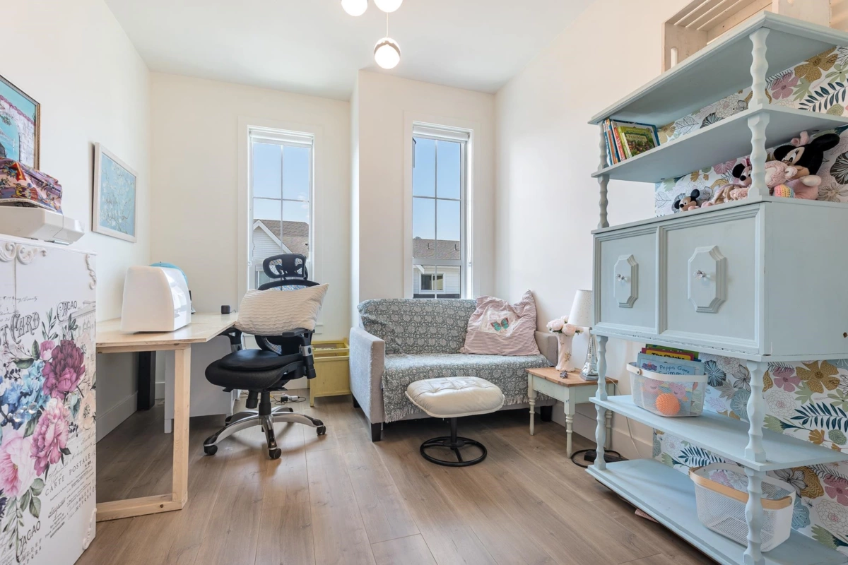 Hallway Photo of 8 8200 Foxfern Road, Chilliwack, BC
