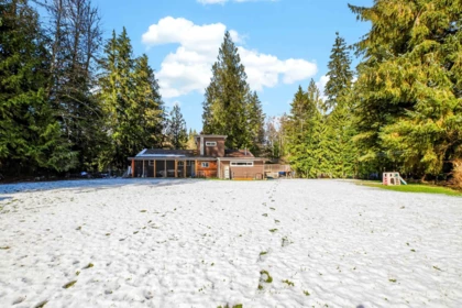 Garden / Landscaping Photo of 11760 272 Street, Maple Ridge, BC