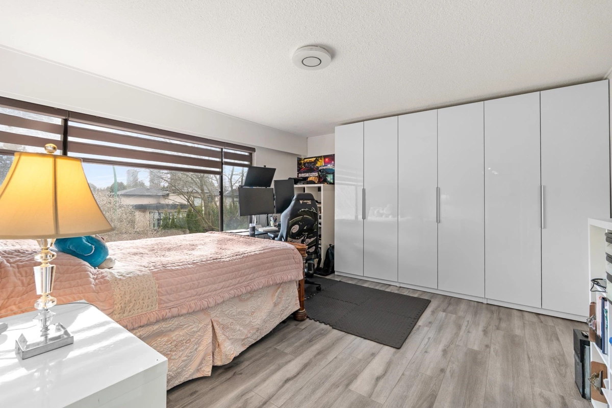 Basement Recreation Room Photo of 5307 Springdale Court, Burnaby, BC