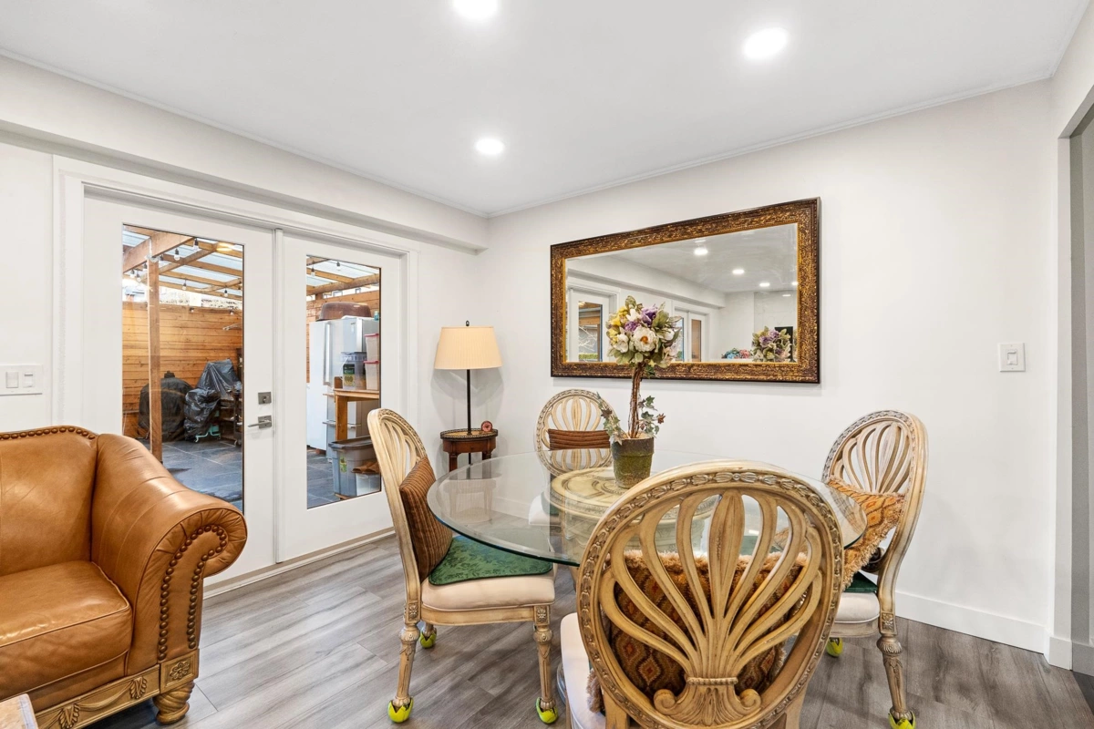 Primary Bathroom Photo of 5307 Springdale Court, Burnaby, BC