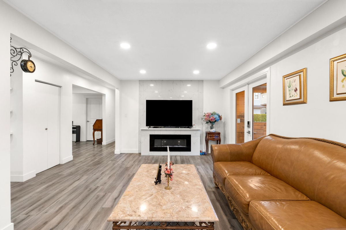 Primary Bedroom Photo of 5307 Springdale Court, Burnaby, BC