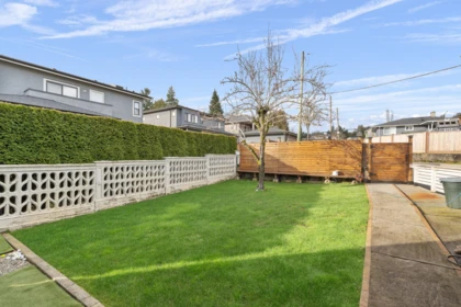 Garden / Landscaping Photo of 5307 Springdale Court, Burnaby, BC