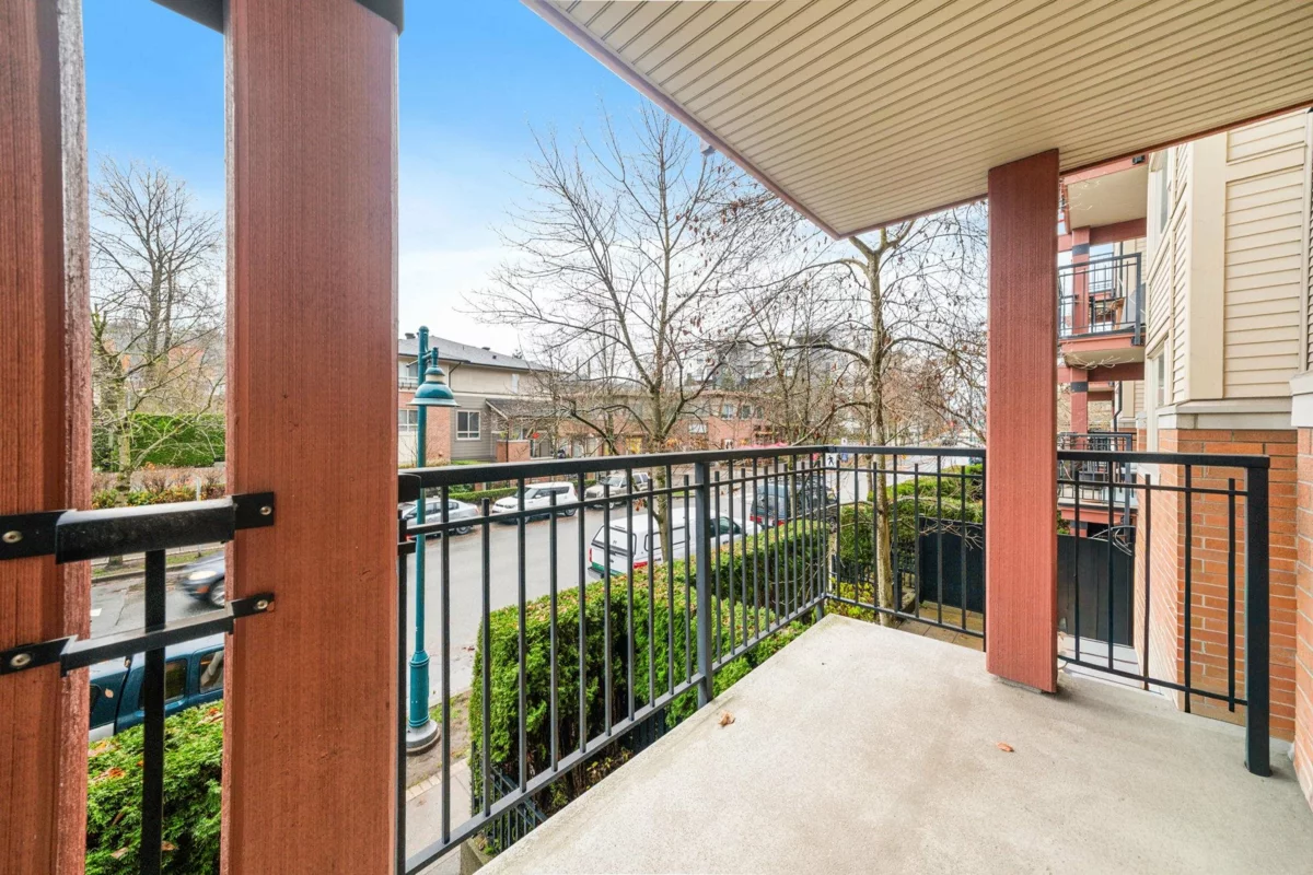 Basement Recreation Room Photo of 208 200 Klahanie Drive, Port Moody, BC
