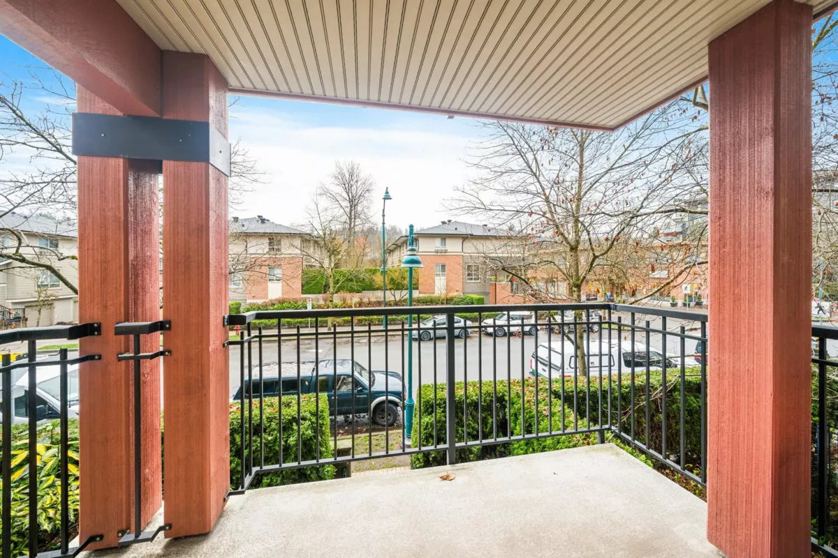 Laundry Room Photo of 208 200 Klahanie Drive, Port Moody, BC