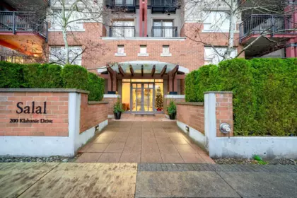 208 200 Klahanie Drive, Port Moody, BC