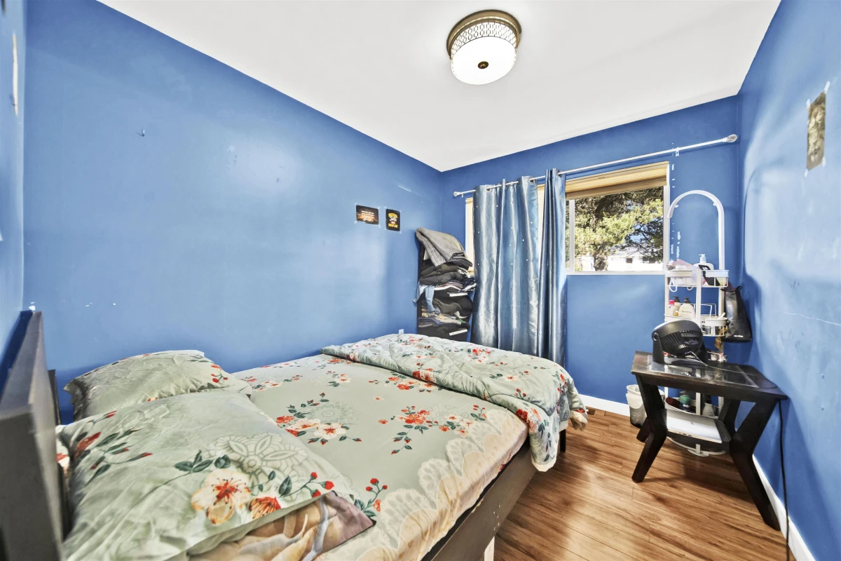 Family Room Photo of 10125 Helen Drive, Surrey, BC