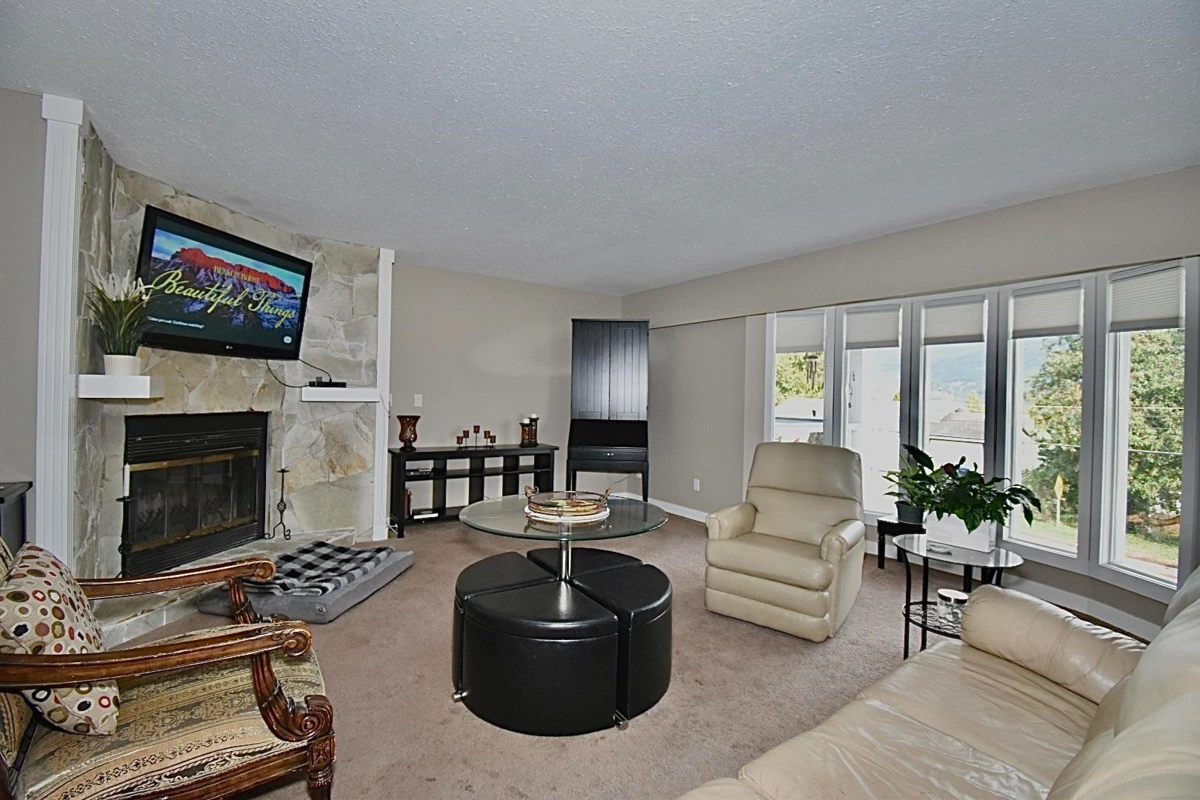 Bedroom 4 Photo of 6135 Fairway Avenue, Sechelt, BC