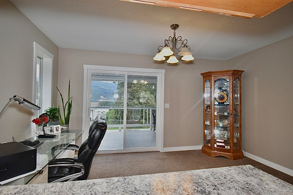 Loft / Bonus Room Photo of 6135 Fairway Avenue, Sechelt, BC