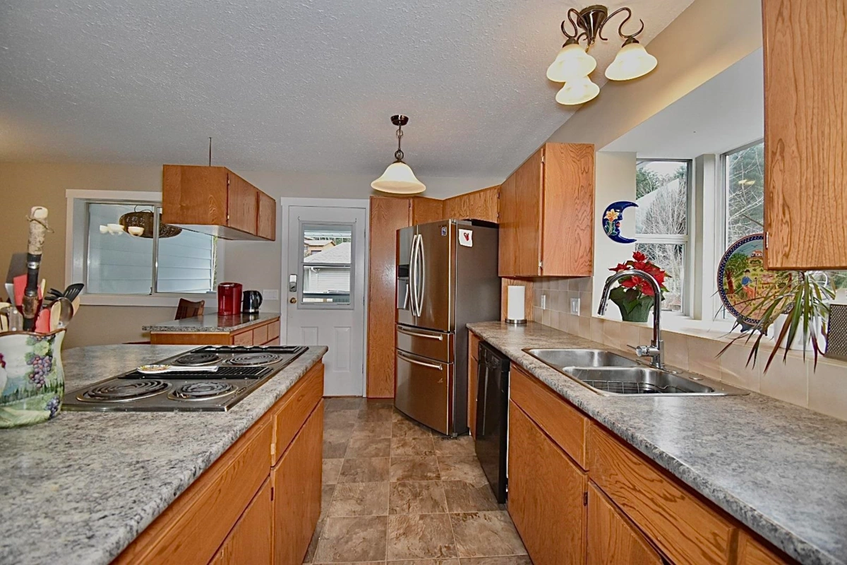 Office / Den Photo of 6135 Fairway Avenue, Sechelt, BC