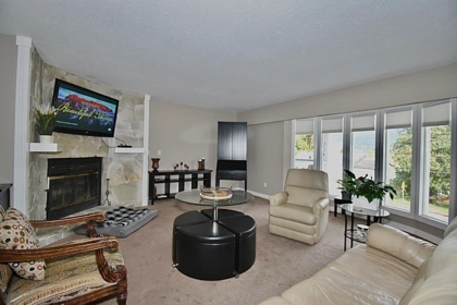 Bedroom 4 Photo of 6135 Fairway Avenue, Sechelt, BC