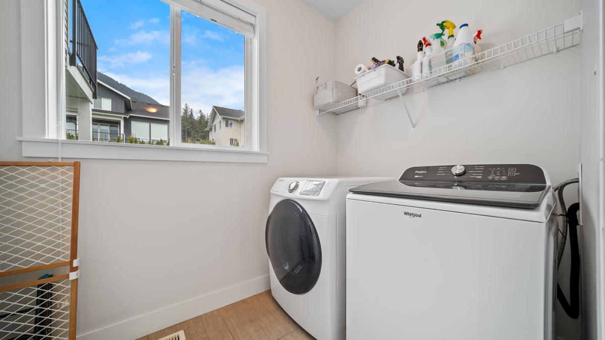 Bedroom 4 Photo of 50300 Kensington Drive, Chilliwack, BC
