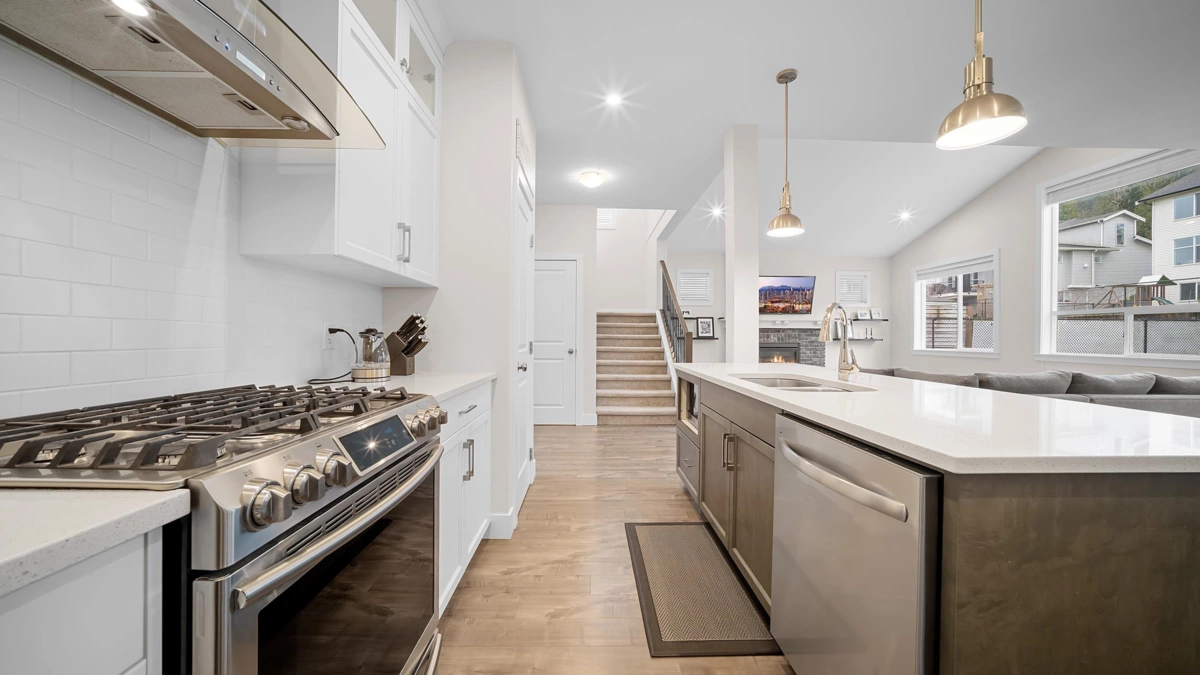 Breakfast Nook Photo of 50300 Kensington Drive, Chilliwack, BC