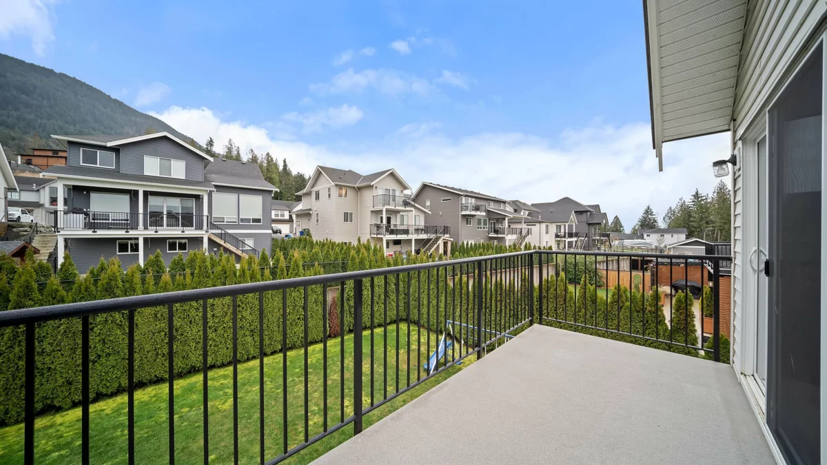 Mudroom Photo of 50300 Kensington Drive, Chilliwack, BC