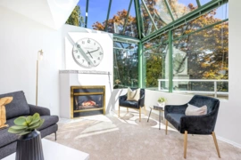 205 565 17th Street, West Vancouver, BC