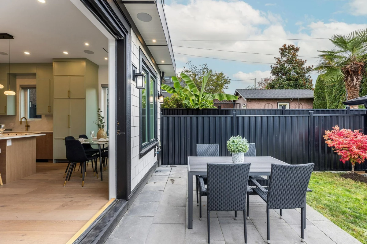 Laundry Room Photo of 2334 E 5th Avenue, Vancouver, BC
