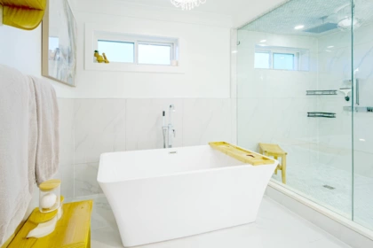 Powder Room Photo of 23066 135 Avenue, Maple Ridge, BC