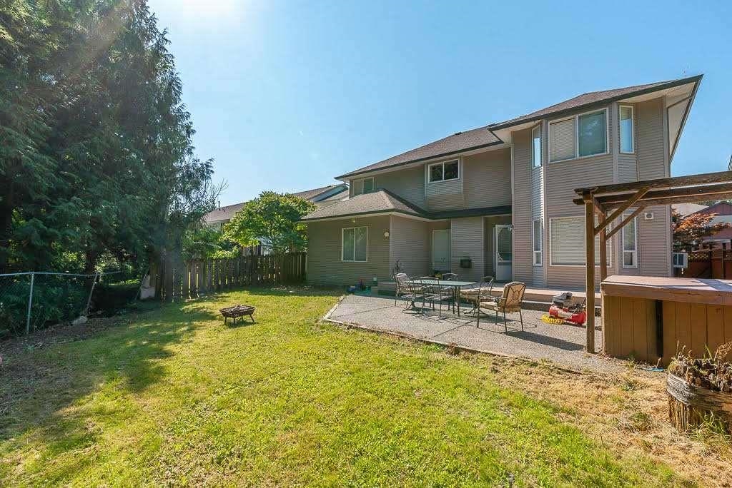 Basement Recreation Room Photo of 8004 Melburn Drive, Mission, BC