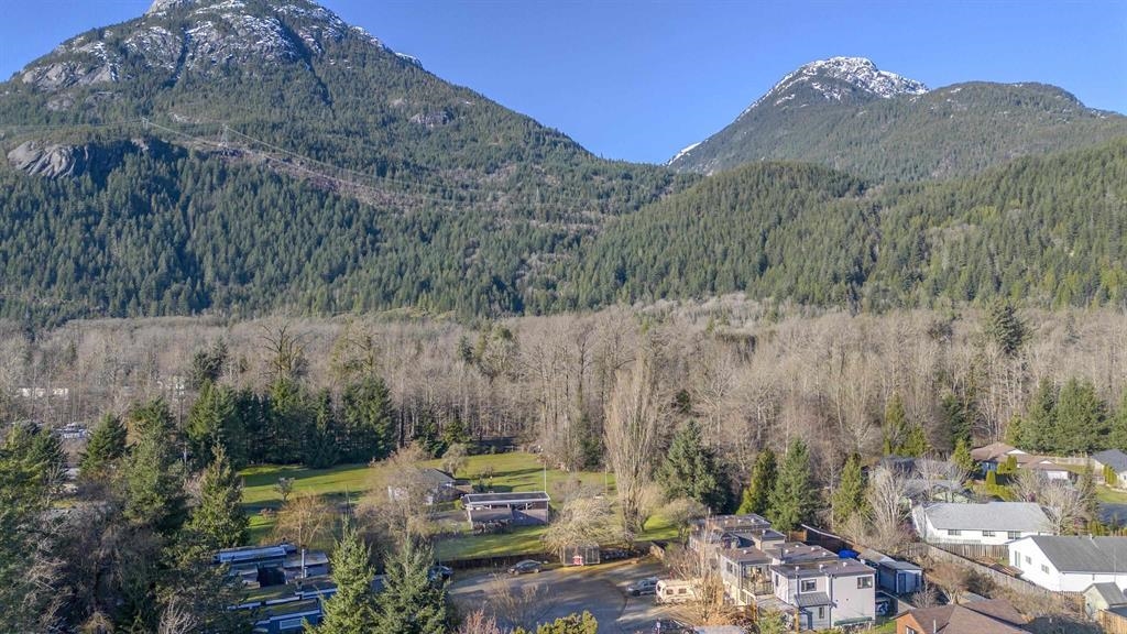 Mudroom Photo of 1029 Brothers Place, Squamish, BC