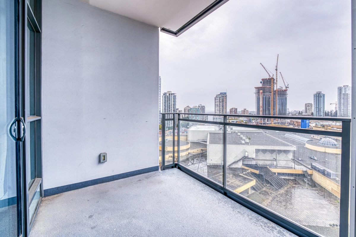 Bedroom 3 Photo of 1711 6098 Station Street, Burnaby, BC