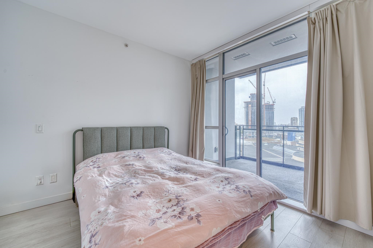 Primary Bedroom Photo of 1711 6098 Station Street, Burnaby, BC