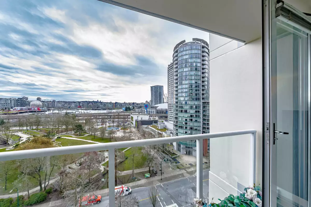 Bedroom 3 Photo of 1201 550 Taylor Street, Vancouver, BC