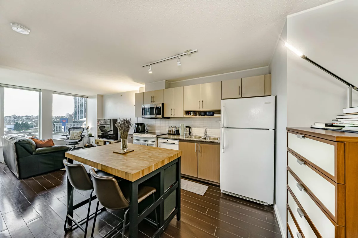 Family Room Photo of 1201 550 Taylor Street, Vancouver, BC