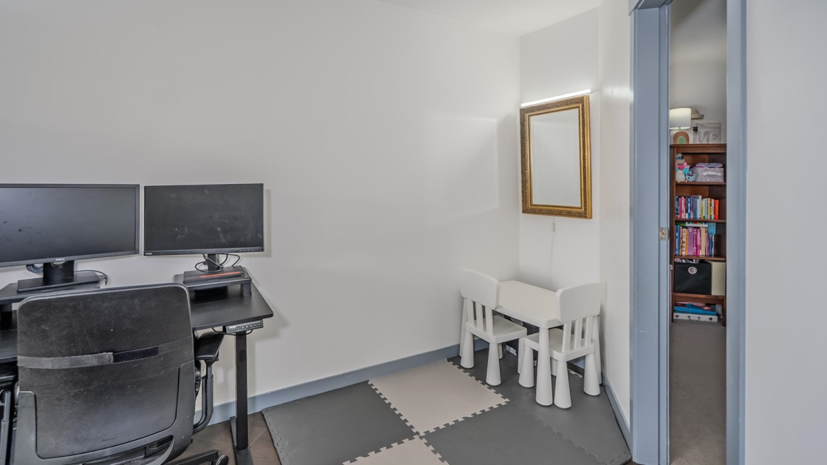 Breakfast Nook Photo of 322 12339 Steveston Highway, Richmond, BC