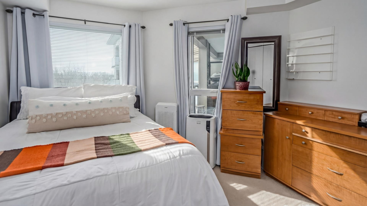 Loft / Bonus Room Photo of 322 12339 Steveston Highway, Richmond, BC