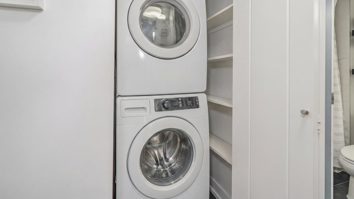 Mudroom Photo of 322 12339 Steveston Highway, Richmond, BC