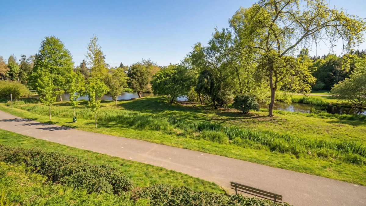 Outdoor Deck Photo of 322 12339 Steveston Highway, Richmond, BC