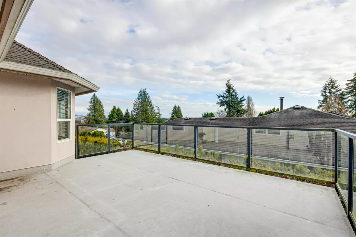 Pantry Photo of 6103 190 Street, Surrey, BC