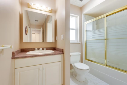 Powder Room Photo of 6103 190 Street, Surrey, BC