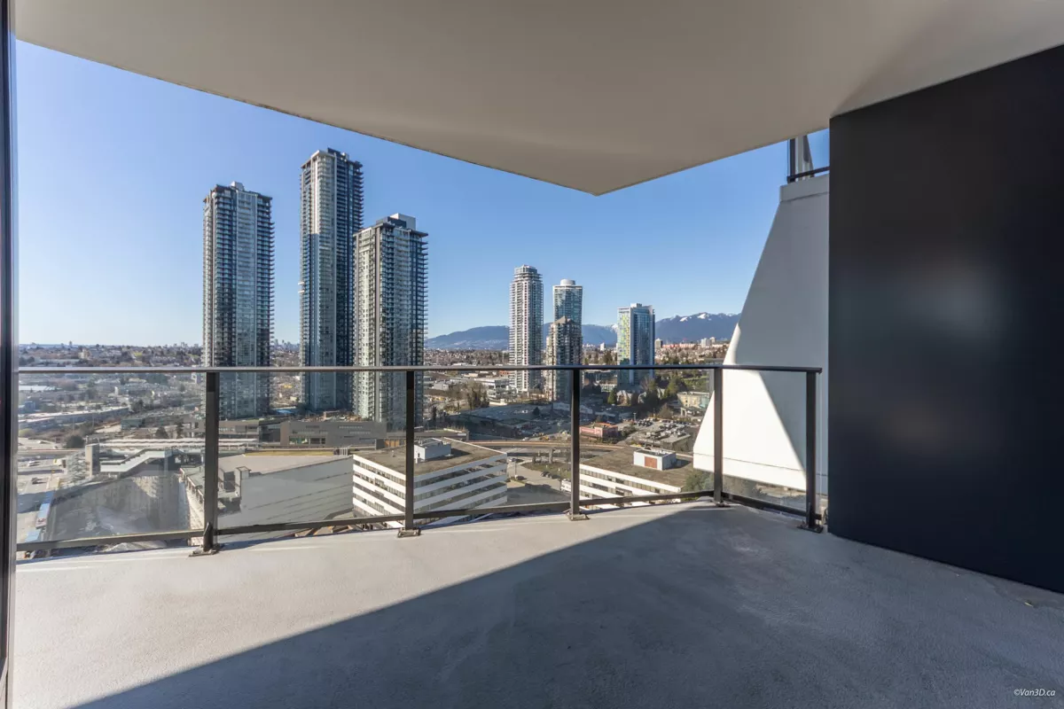 Basement Recreation Room Photo of 2102 2181 Madison Avenue, Burnaby, BC