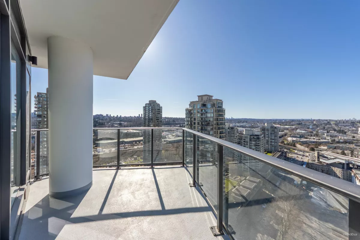 Entry Foyer Photo of 2102 2181 Madison Avenue, Burnaby, BC
