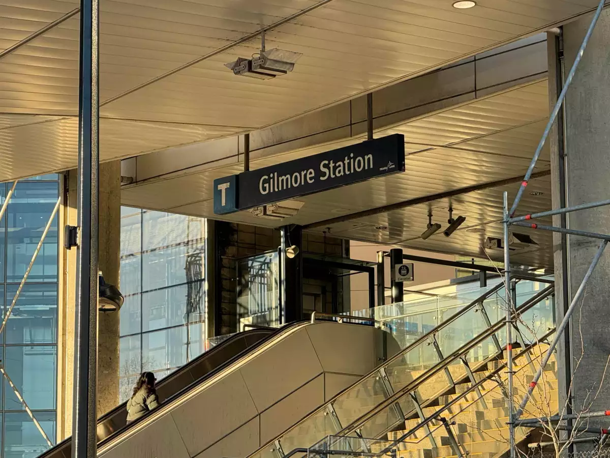 Fitness Center Photo Near 2102 2181 Madison Avenue, Burnaby, BC