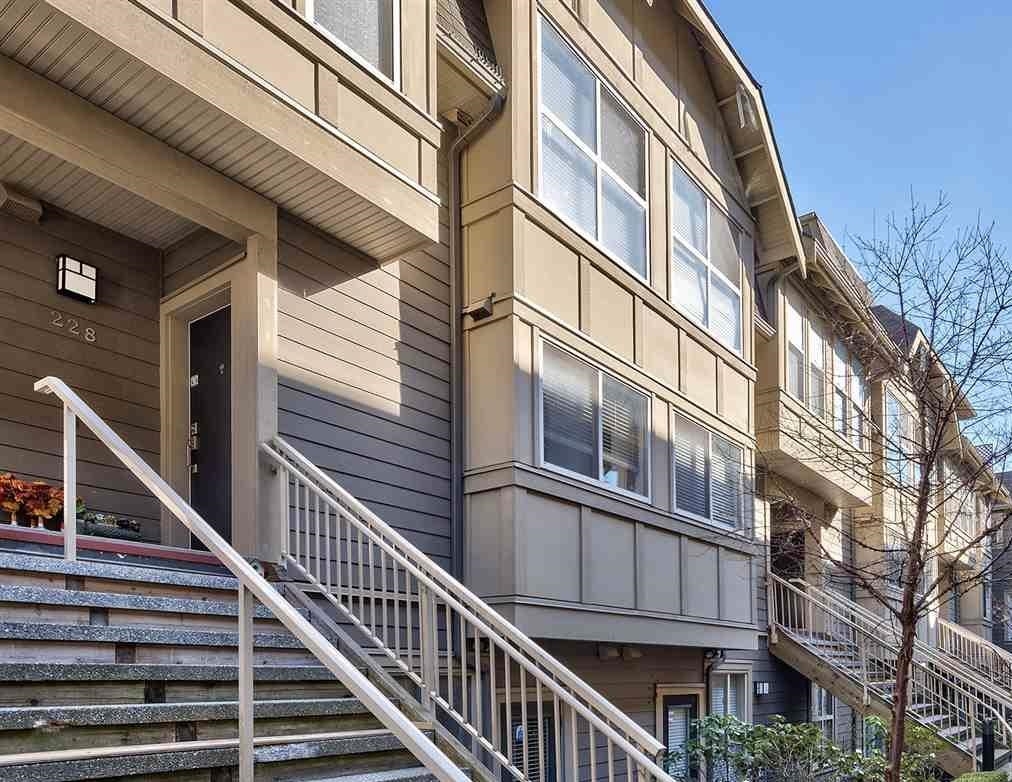 Living Room Photo of 228 2108 Rowland Street, Port Coquitlam, BC