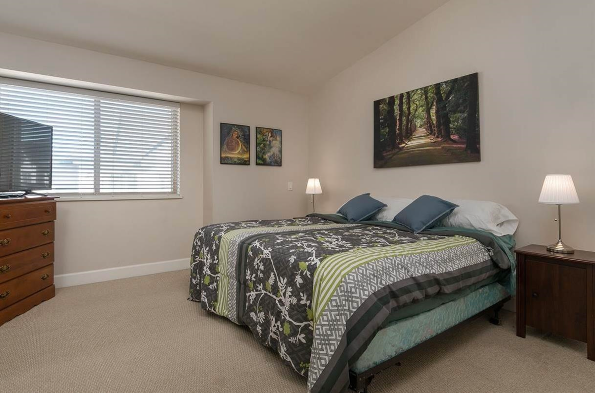 Primary Bathroom Photo of 228 2108 Rowland Street, Port Coquitlam, BC