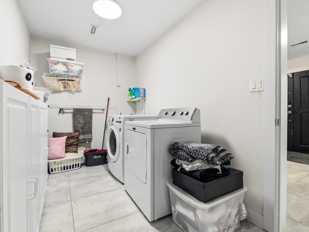 Swimming Pool Photo of 7640 Lawrence Drive, Burnaby, BC