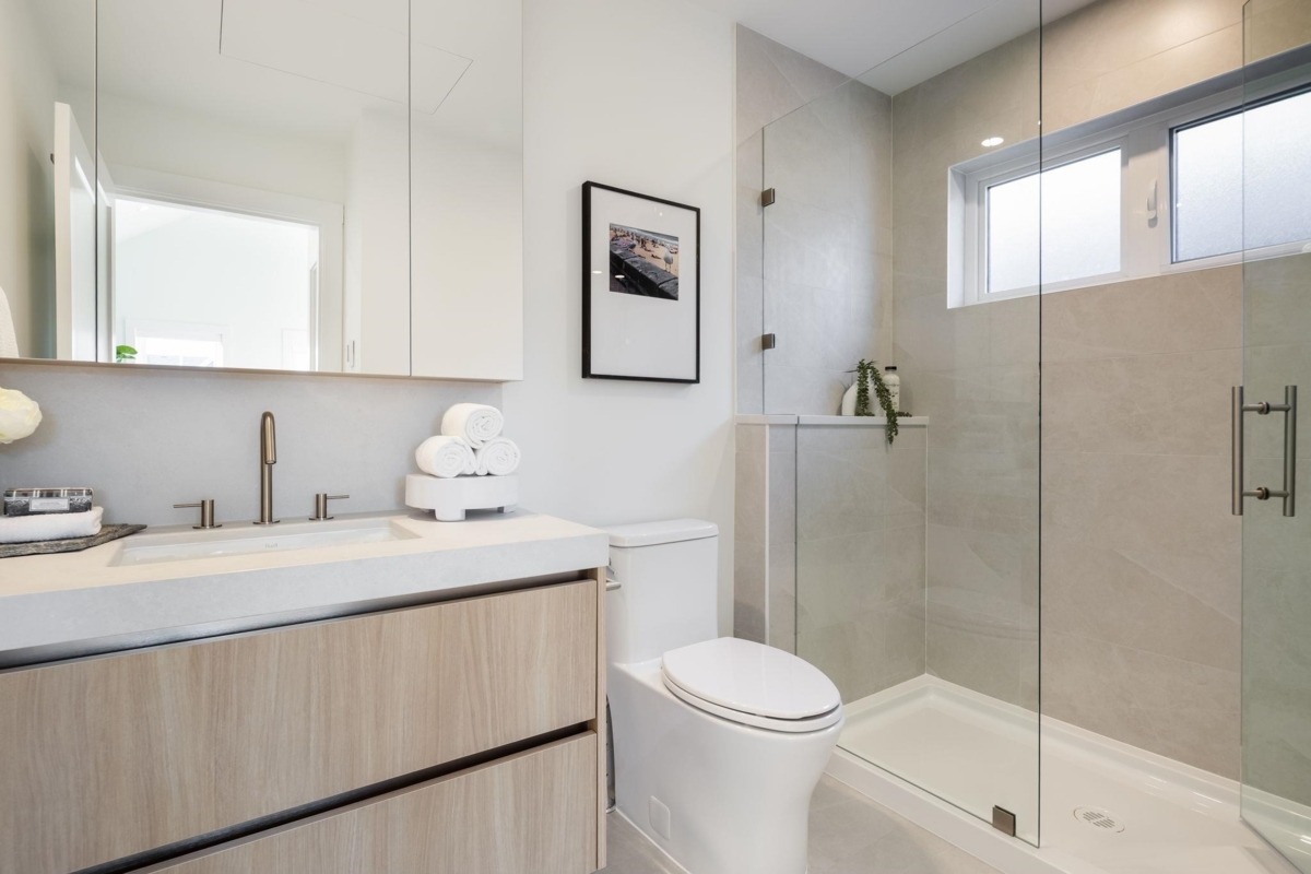 Basement Recreation Room Photo of 6450 Hammermill Avenue, Delta, BC